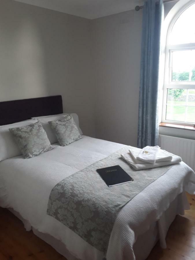 Doonard Manor B&B Craughwell 外观 照片